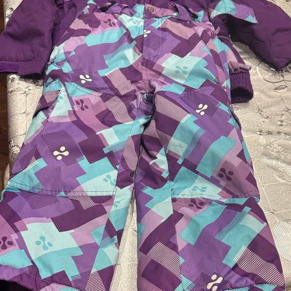 Snow suit - Picture 4 of 6